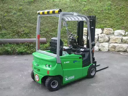 Elektro čtyřkolový VZV 2010  Cesab B420 (2)