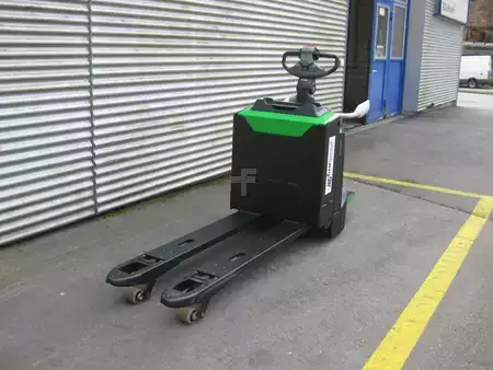 Lavtløftende truck 2016  Cesab P320 (2)