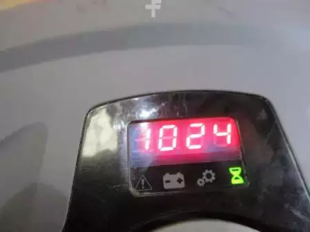 Porta-paletes elétrico 2019  Toyota LWE200 (8)