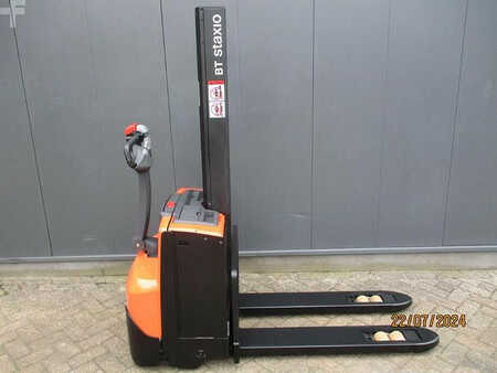 Pallet Stackers 2013 BT SWE 080L (1)