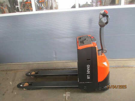 Niederhubwagen 2016  BT LWE 160 (1)