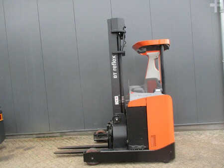 Reach Truck 2012  BT RRE 160 (1)