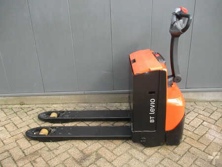 Electric Pallet Trucks 2016  BT LWE 180 (1)