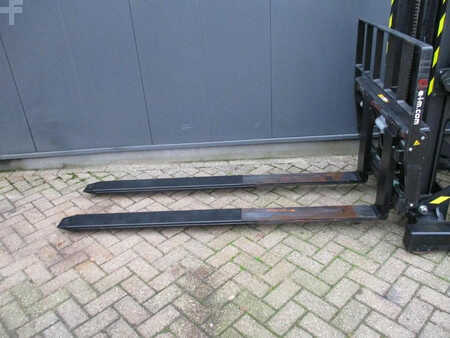 Pallet Stackers 2016  BT SPE 120 XR (8)