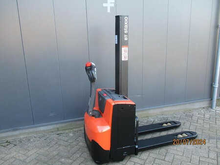 Stacker pedestre 2010  BT SWE 080L (3)