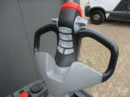 Stapelaars 2020  Still EXD-SF20 (12)