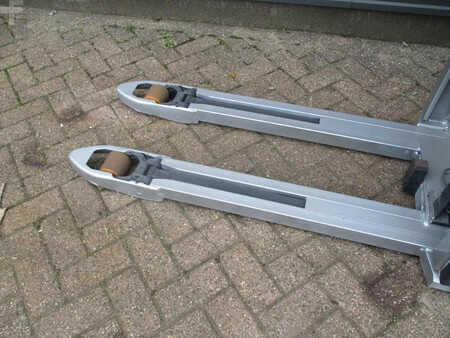 Stapelaars 2020  Still EXD-SF20 (8)