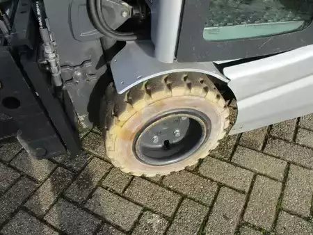 Sähkö - 3 pyör 2019  Still RX20-20L (7)