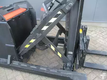 Ruční vysokozdvižný vozík 2018  Toyota SWE120XR (6)
