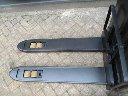 Pallestabler 2014  BT SWE 080L (4)