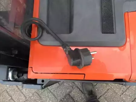 Hochhubwagen 2016  BT SWE200D (11)