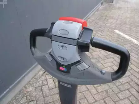 Elektrische palletwagens 2019  Toyota LWE140 (6)