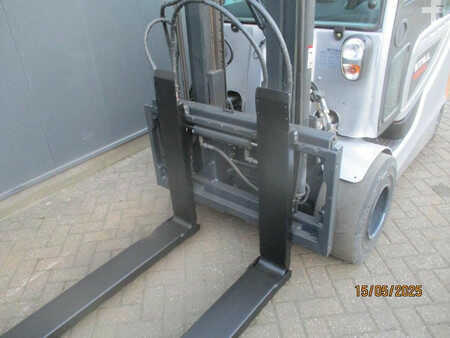 Elektro 4 Rad 2011  Still RX 60-30 (8)