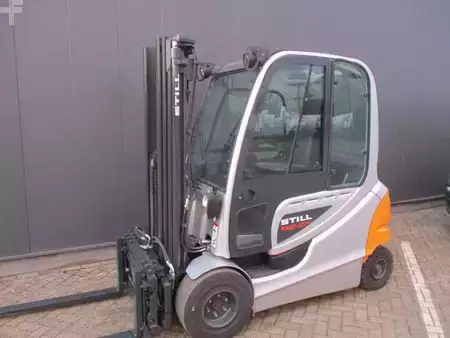 Elektro 4 Rad 2011  Still RX60-25 (2)