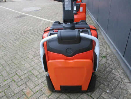 Niederhubwagen 2020  Toyota LPE200 (4)