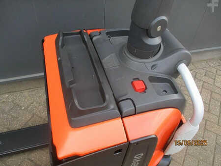 Transpallet elettrici 2019  Toyota LPE 200 (7)