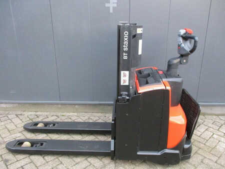 Pallestabler 2012  BT SWE 200D (1)