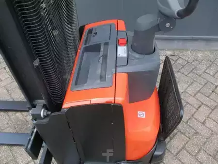 Pallestabler 2018  Toyota SWE120S (10)