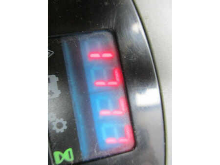 Elektrische palletwagens 2017  BT LPE200i (9)