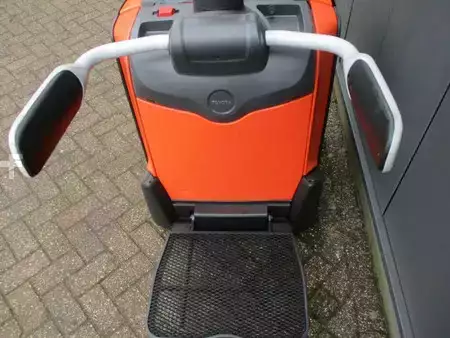 Elektromos emelőkocsik 2018  Toyota LPE200 (6)