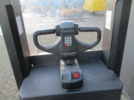 Horizontální vychystávací vozík 2013  BT OME 100N OPTIO - 1781 (8) 