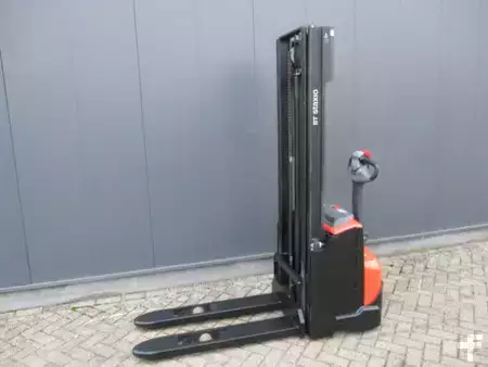 Pinontavaunu 2019  Toyota SWE100 (2)