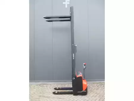 Pinontavaunu 2019  Toyota SWE100 (5)