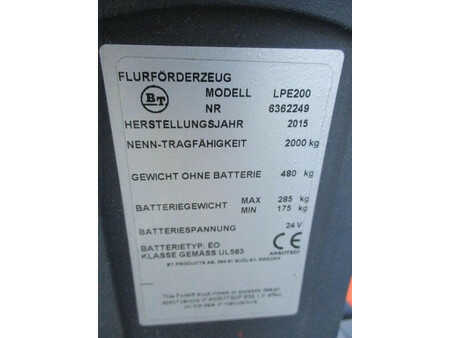 Elektromos emelőkocsik 2015  BT LPE200 (12)