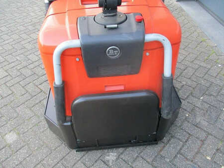 Pallet Stackers 2013 BT SPE120 XRD (4)