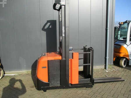 Vertical order pickers 2014 BT OME 100N OPTIO (1)