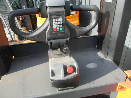 Vertical order pickers 2014 BT OME 100N OPTIO (3)