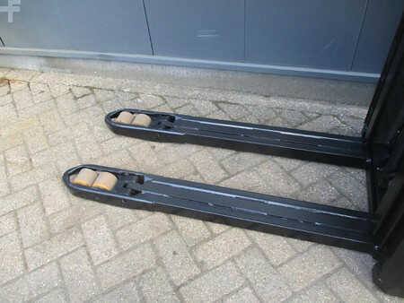 Pinontavaunu 2019  Toyota SPE 120L (4)