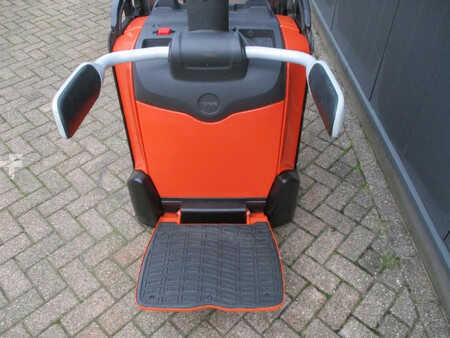 Ruční vysokozdvižný vozík 2017  Toyota SPE120 (4)