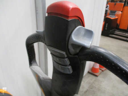 Apilador eléctrico 2018  Still EXV16 (6)