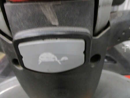 Apilador eléctrico 2018  Still EXV16 (9)