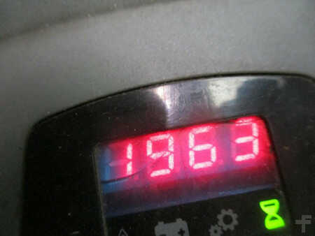 Nízkozdvižný vozík 2017  BT LPE 200 (9)