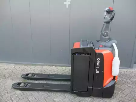 Transpallet elettrici 2019  Toyota LPE200 (1)