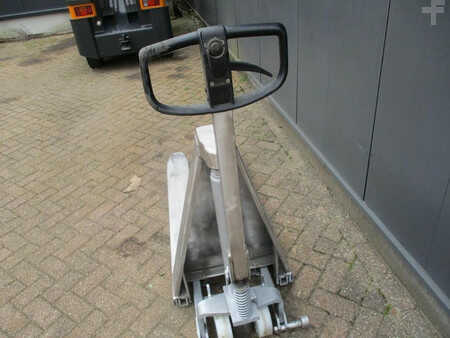 Pallet Stackers 2010  BT HL 1000i (5)