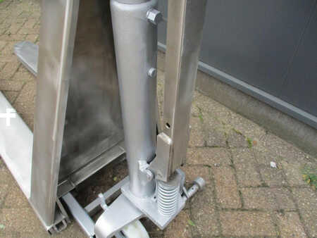 Pallet Stackers 2010  BT HL 1000i (6)