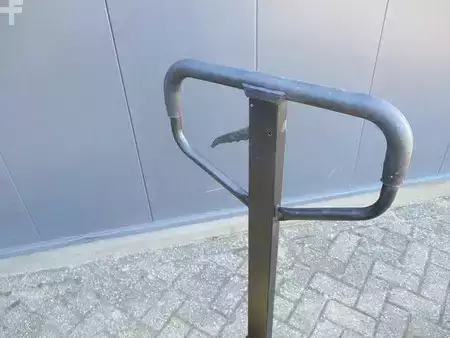 Transpaleta eléctrica 2026  EP Equipment HPT A25 (5)