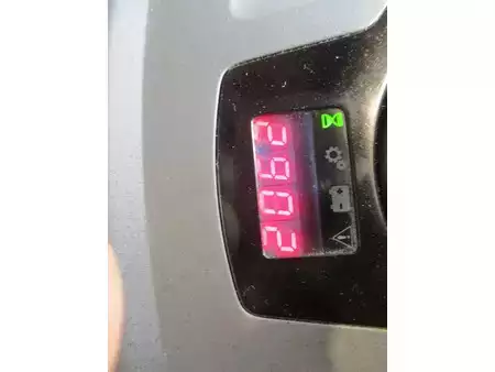 Elektromos emelőkocsik 2017  Toyota LPE200 (8)