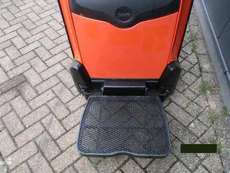 Ruční vysokozdvižný vozík 2019  Toyota SPE120 (8)