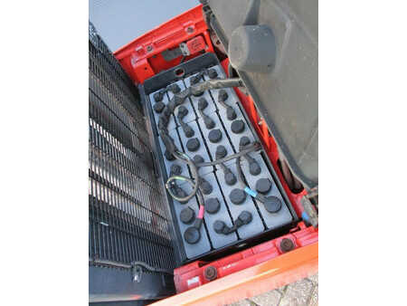 Wózek wysokiego podnoszenia 2020  Linde L14 (4)