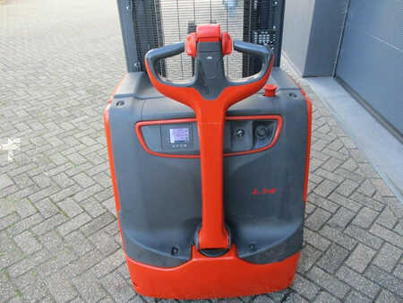 Wózek wysokiego podnoszenia 2020  Linde L14 (7)