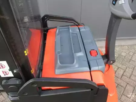 Ruční vysokozdvižný vozík 2018  Toyota SWE160 (9)