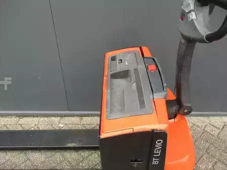 Låglyftare El 2009  BT LWE180 (5)