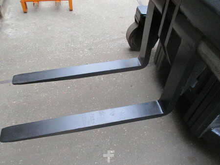 Fireveistruck 2009  BT FRE 270 (14)