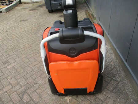 Transpallet elettrici 2017  Toyota LPE200 (5)