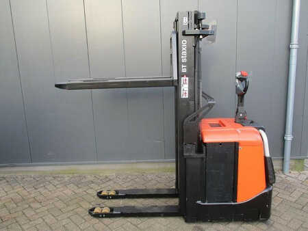 Stackers Stand-on 2011  BT SPE 125 (9) 