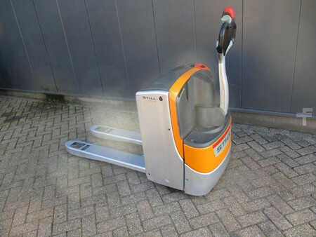 Transpalettes éléctriques 2012  Still EXU 16 (3)